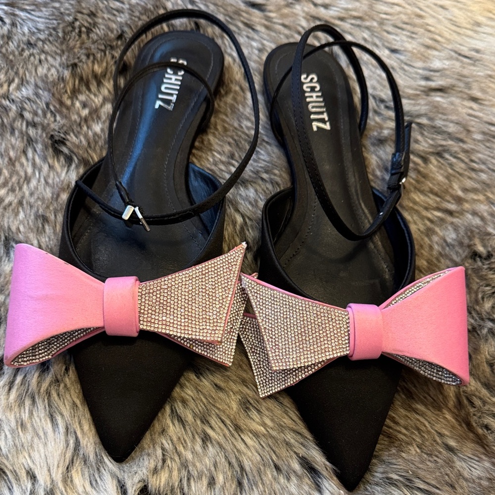 SCHUTZ Black Heels with Pink Bow Accent